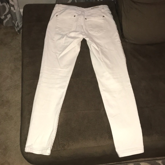 Lauren Conrad white jeans - Picture 2 of 2